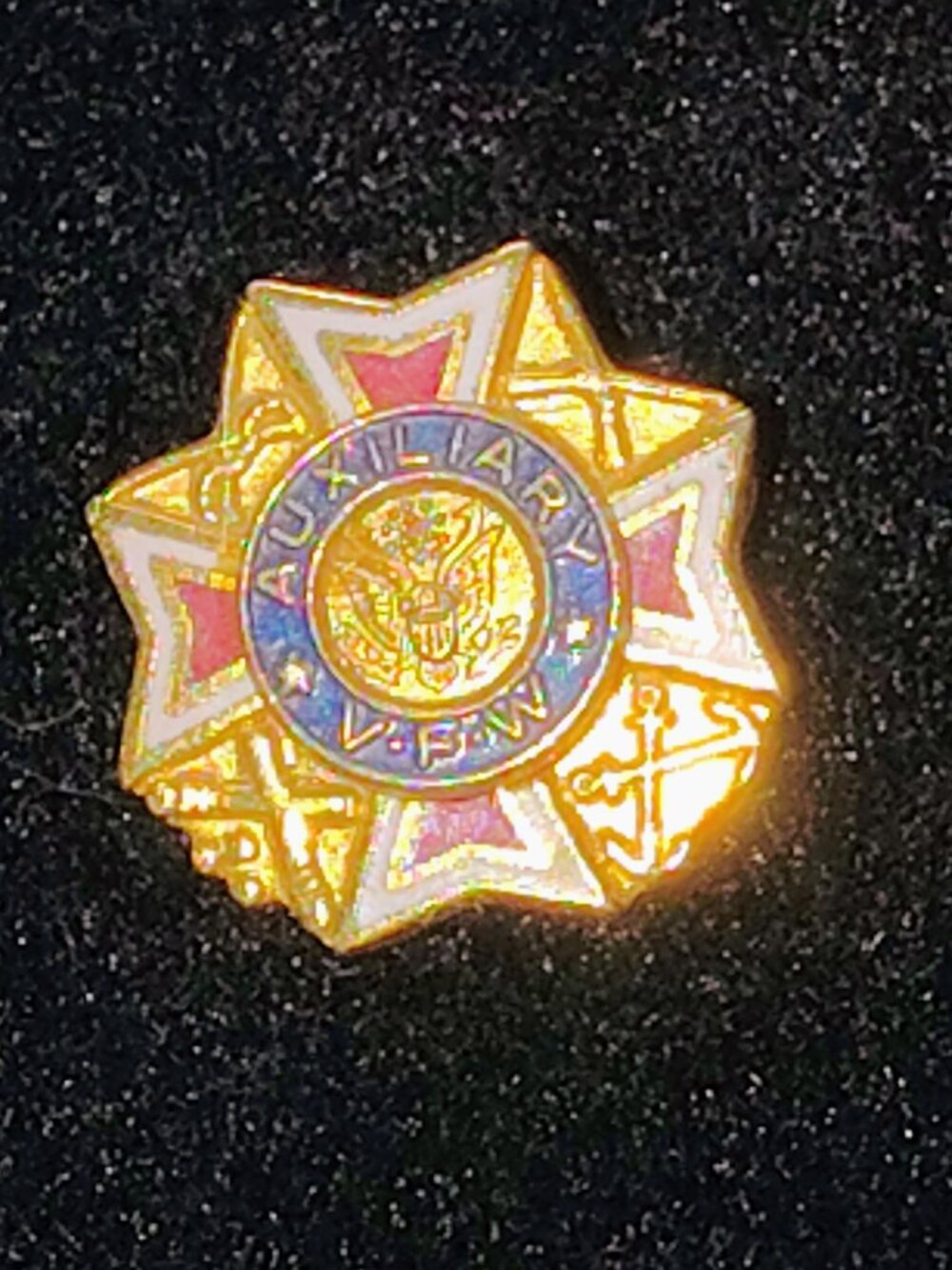 Vintage VFW Auxiliary Membership Lapel Pin • Cross of Malta • Gold‑Tone Enamel